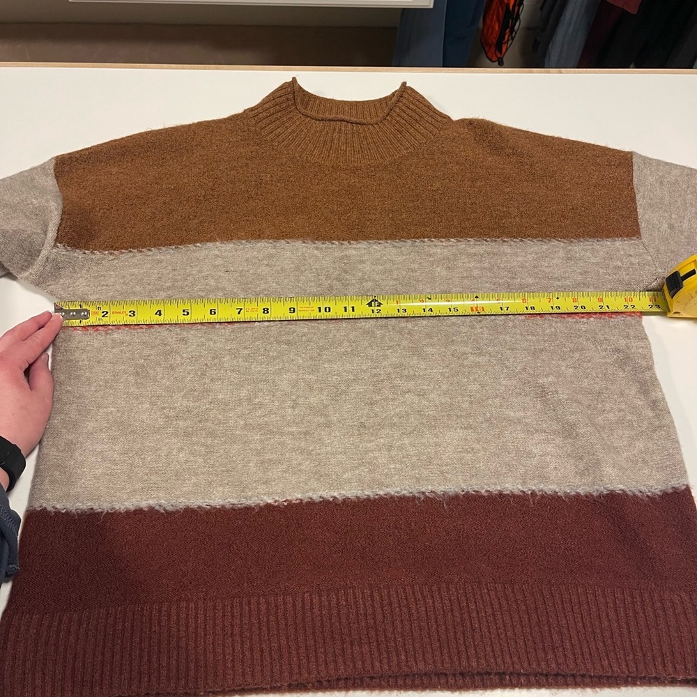 Universal Thread Brown & Gray Knit Pullover - image 3
